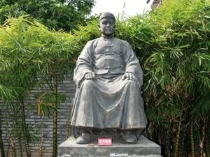 Dr. Leung Jan, Foshan